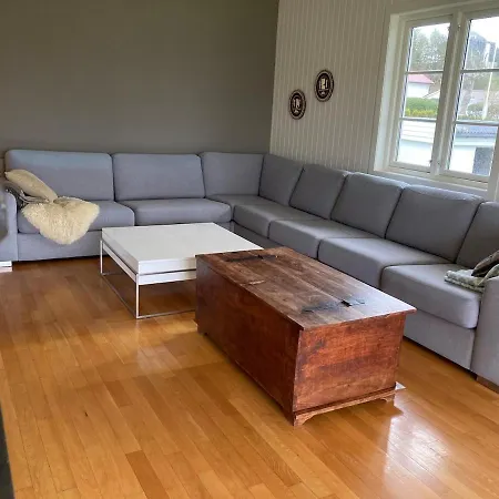 Short Way To Centre And Aker Solutions! Βίλα