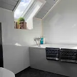 Villa Short Way To Centre And Aker Solutions! Stord